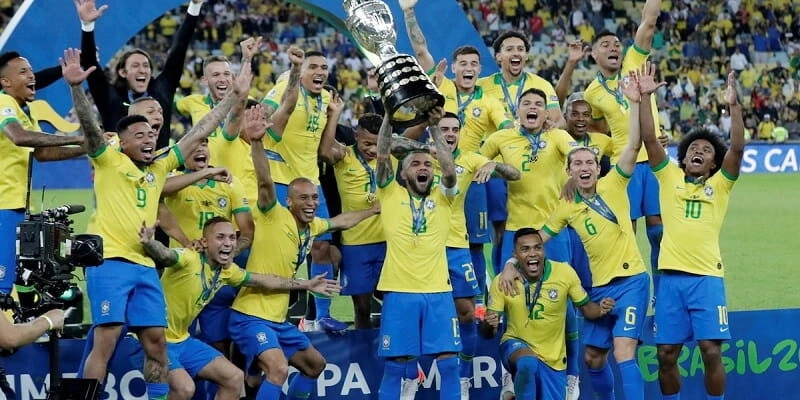 Sự nghiệp thăng hoa của Casemiro